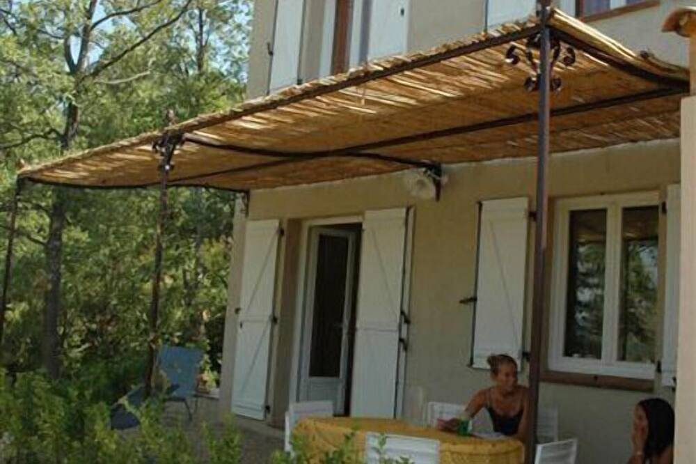 Maison De Vacances pour 4 Personnes dans Bauduen, Gorges du Verdon