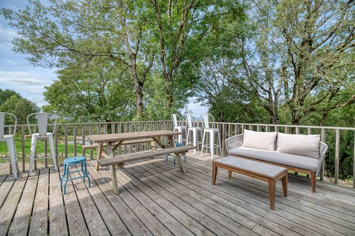 Maison de campagne pour 7 personnes, avec jardin et vue sur le lac dans le Tarn