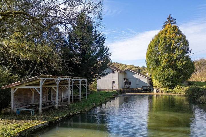 Gîte pour 4 personnes, avec Jardin