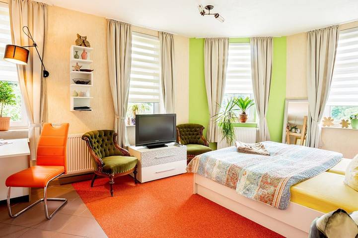 Ferienwohnung für 2 Personen, mit Balkon und Garten - 1