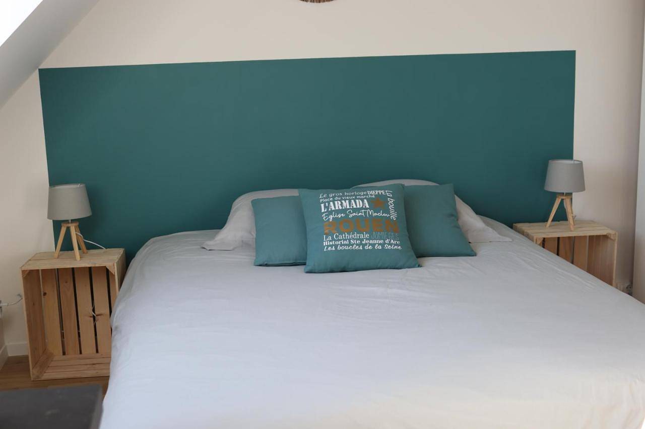 Appartement entier, "Le 104" studio cosy proche de Rouen avec parking in Mont-Saint-Aignan, Région de Rouen