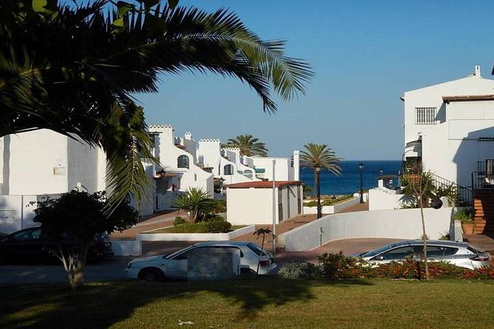 Ferienwohnung für 4 Personen, mit Balkon und Pool