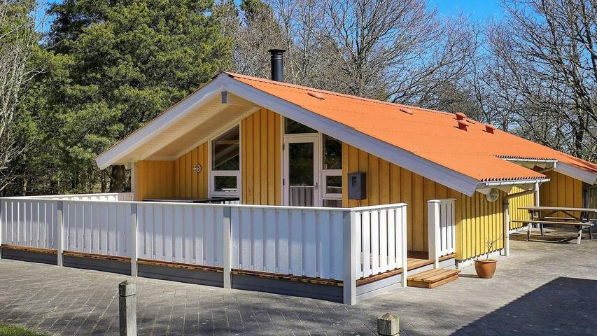 Ferienhaus für 6 Personen, mit Terrasse in Aalbæk