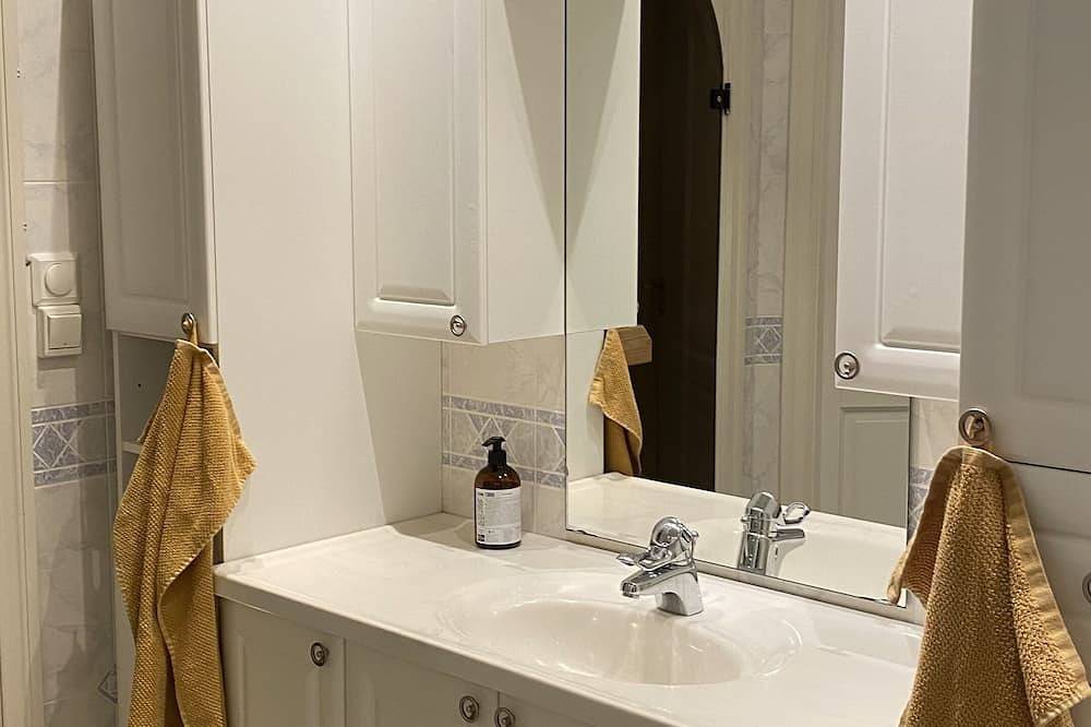 Spectacular Norwegian Fjord with unbeatable view, sauna and hot tub in Ørsta