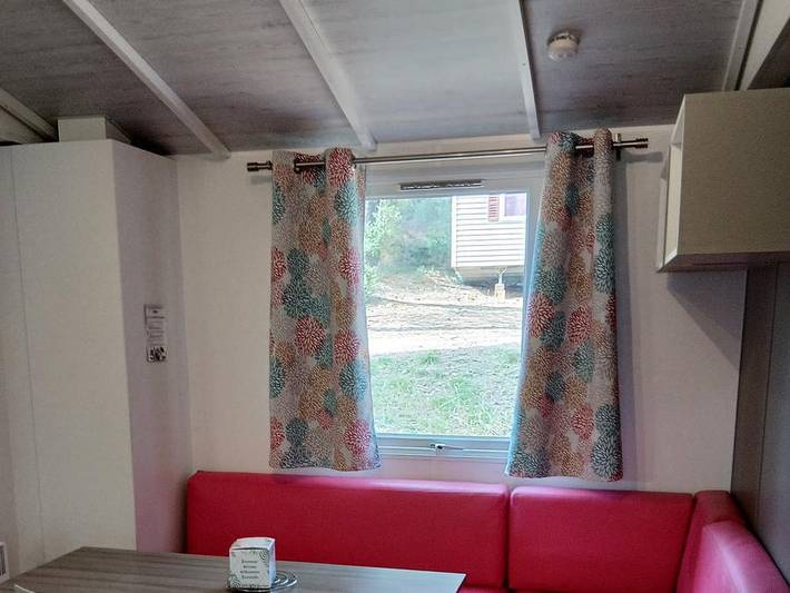 Camping Le Pinada - Mobilheim 6 personen - Tout Confort - 3 Schlafzimmer mit Klimaanlage und Tv - 30m² in Fabrezan, Mittelmeerküste (Frankreich)