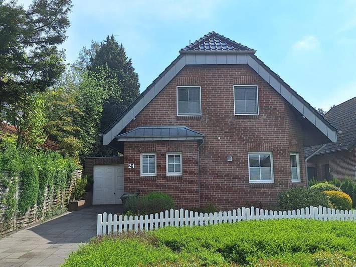 Ferienhaus für 6 Personen, mit Sauna und Whirlpool sowie Garten in Wachtendonk