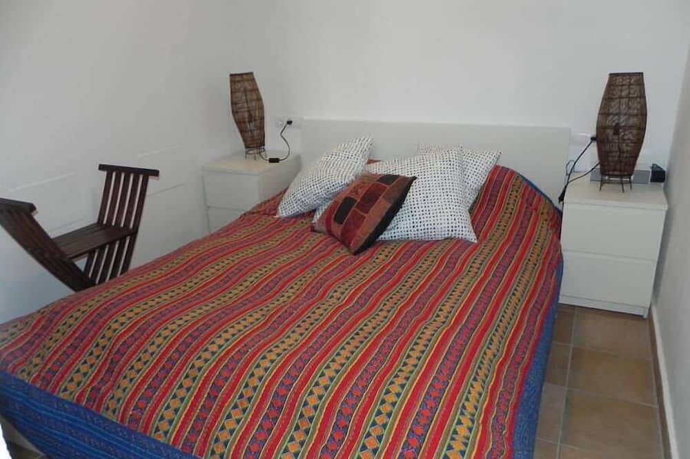 In the middle of the old town of Conil, furnished roof terrace with sea view, gas grill, modern furniture - Casa Magallanes - in Conil de la Frontera, Costa de la Luz