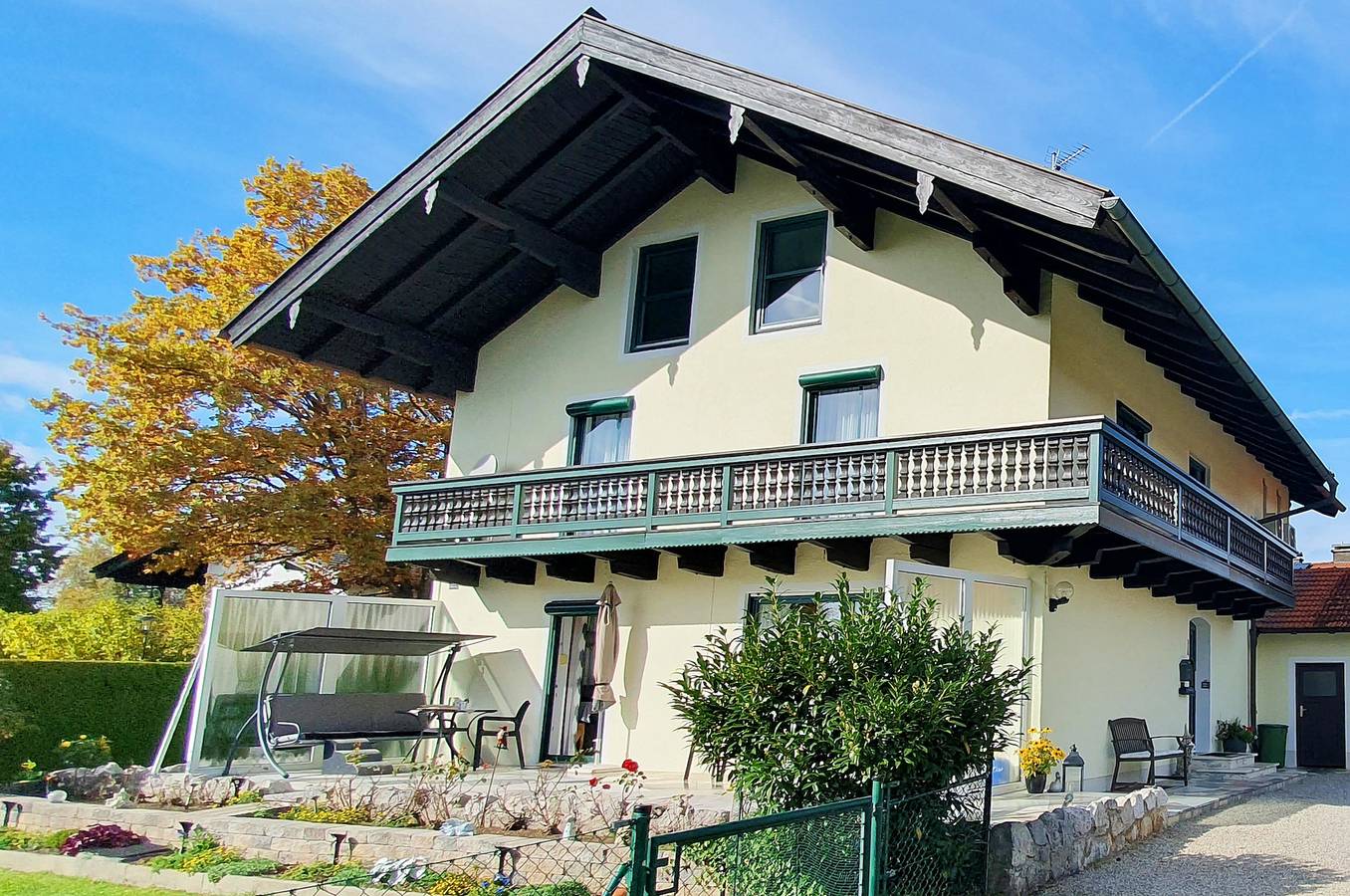 Entire holiday apartment, Ferienwohnungen Trattler - holiday flat in Chieming, Chiemsee