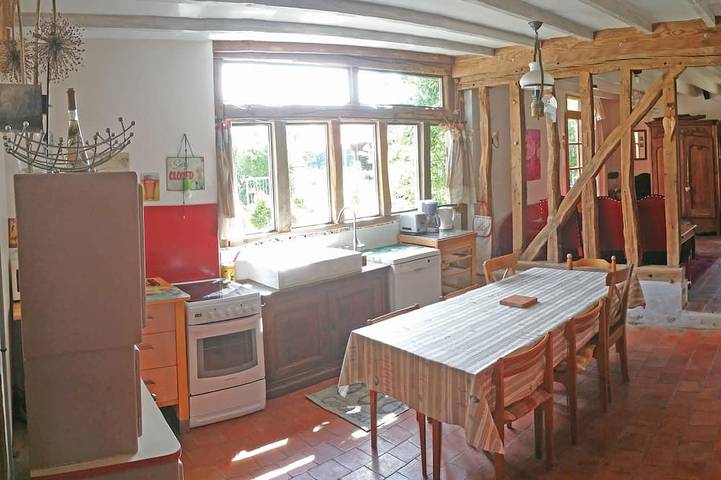 Gîte pour 8 personnes, avec jardin à Droyes - 2
