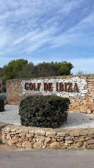 Villa pour 8 personnes, avec piscine, animaux acceptés à Roca Llisa - 4