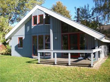 Ferienhaus für 6 Personen, mit Garten und Sauna sowie Terrasse, mit Haustier in Mirow