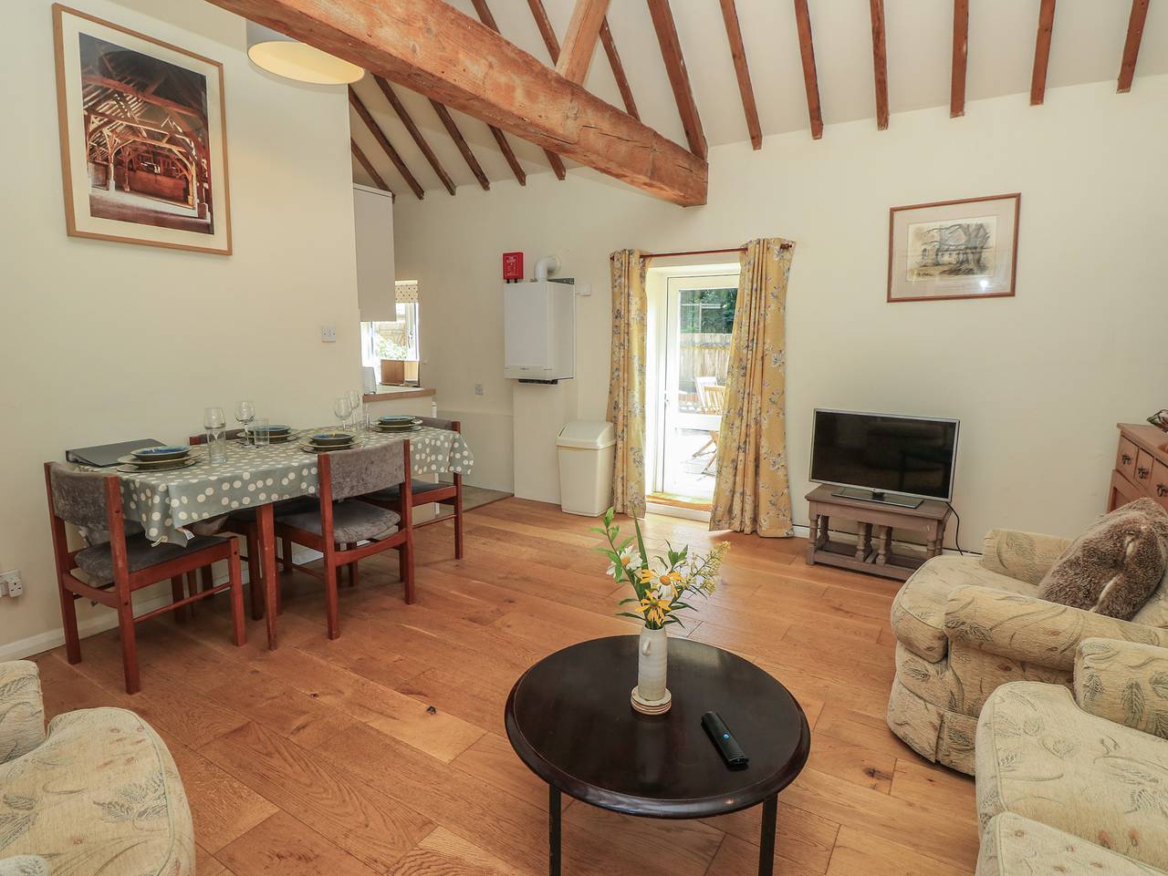 Byre Cottage 3 in Storrington and Sullington, South Downs