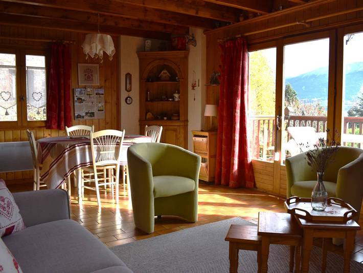 Chalet pour 6 personnes, avec terrasse à Font-Romeu-Odeillo-Via - 2