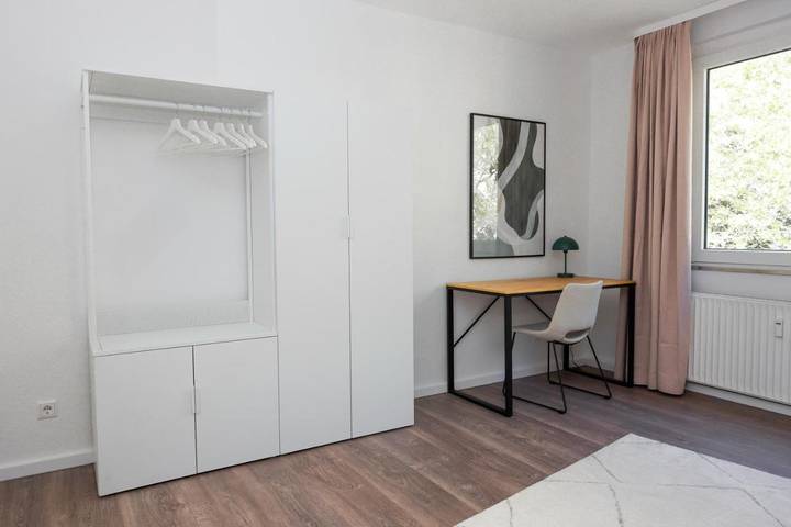 Ferienwohnung für 4 Personen, mit Balkon und Terrasse sowie Ausblick in Bochum Total - 3