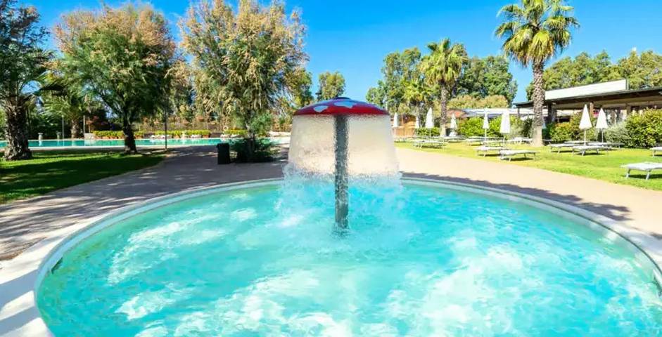 Wohnwagen für 4 Personen, mit Terrasse in der Toskana - 4