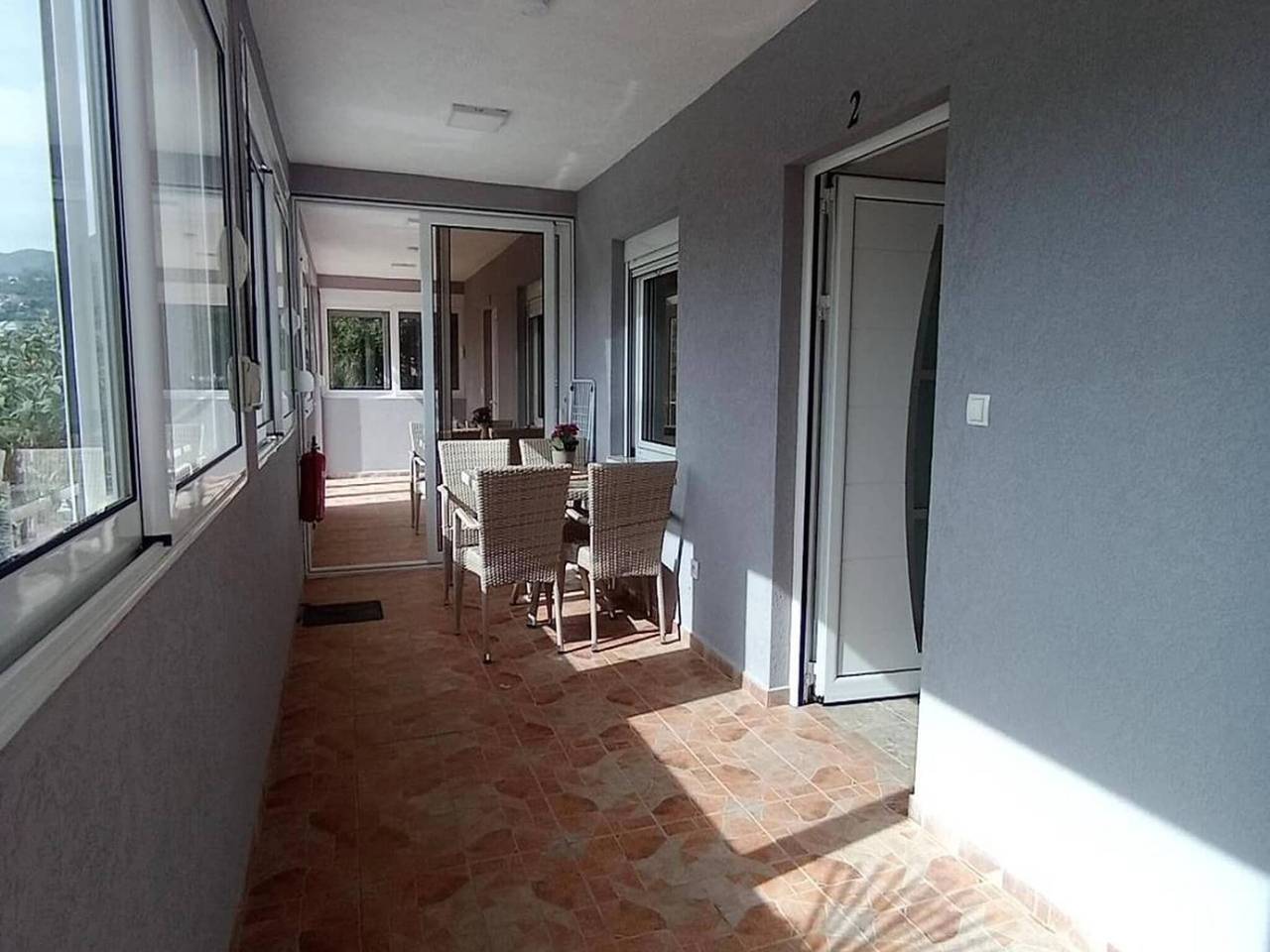 Ganze Wohnung, Villa Roki - Apartment 2 Gardenview in Dobra Voda, Montenegro Coast