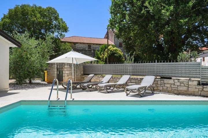 Villa für 5 Personen, mit Pool und Terrasse, mit Haustier in Porec und Umgebung - 3