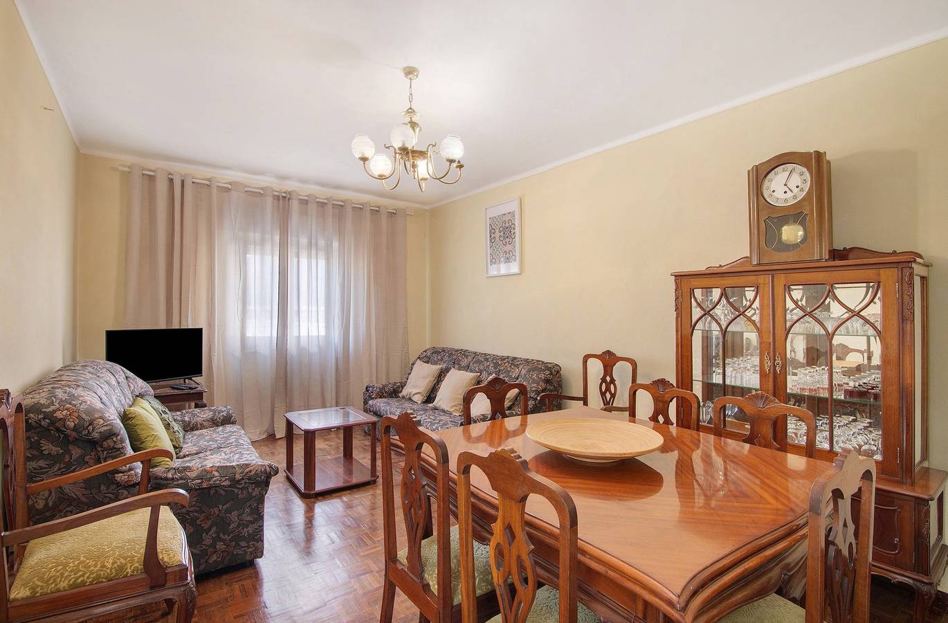 Holiday Home 'Flôr' with Sea View, Private Terrace and Wi-Fi in Albufeira, Faro District