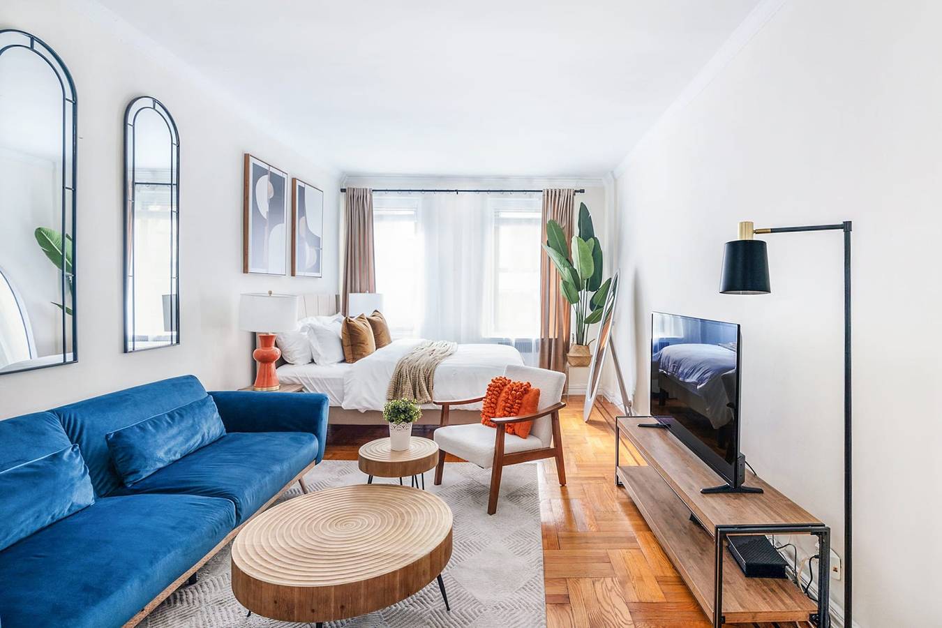 Entire studio, 105-2C Xl Studio Prime location Newly designed in Manhattan, New York City