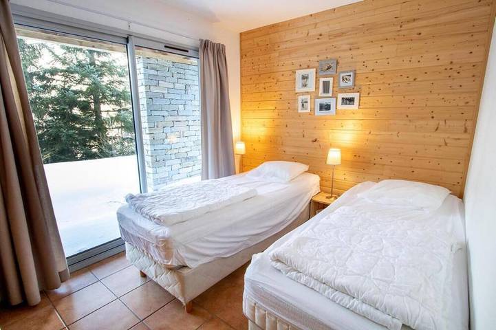 Chalet, à 300m des pistes de ski, Rez-de-chaussée, balcon, parking, télévision, casier à ski, 100m² in La Norma, Villarodin-Bourget