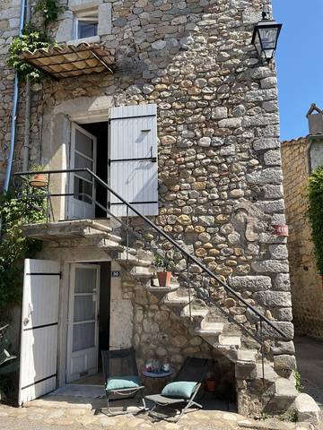Gîte pour 4 personnes, avec balcon, animaux acceptés à Pradons