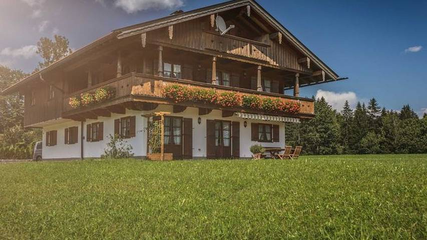 Vakantiewoning voor 6 personen, with terras and tuin as well as uitzicht, kindvriendelijk in Schliersee
