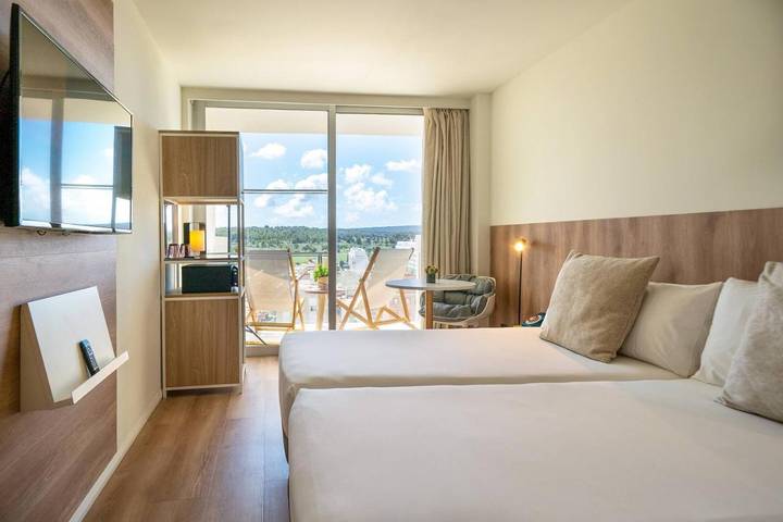 Hôtel pour 10 personnes, avec terrasse et piscine à Magaluf - 3
