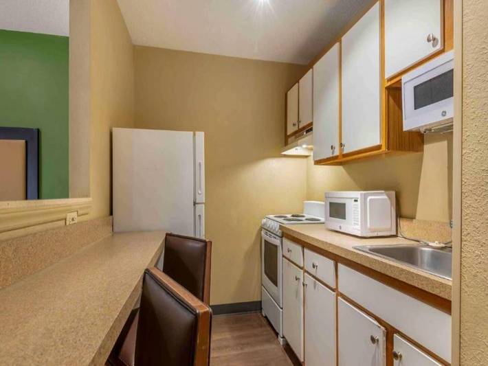 Apartamento entero, 1 Cama Tamaño Queen | Para No Fumadores, Microondas in Montclaire South, Charlotte