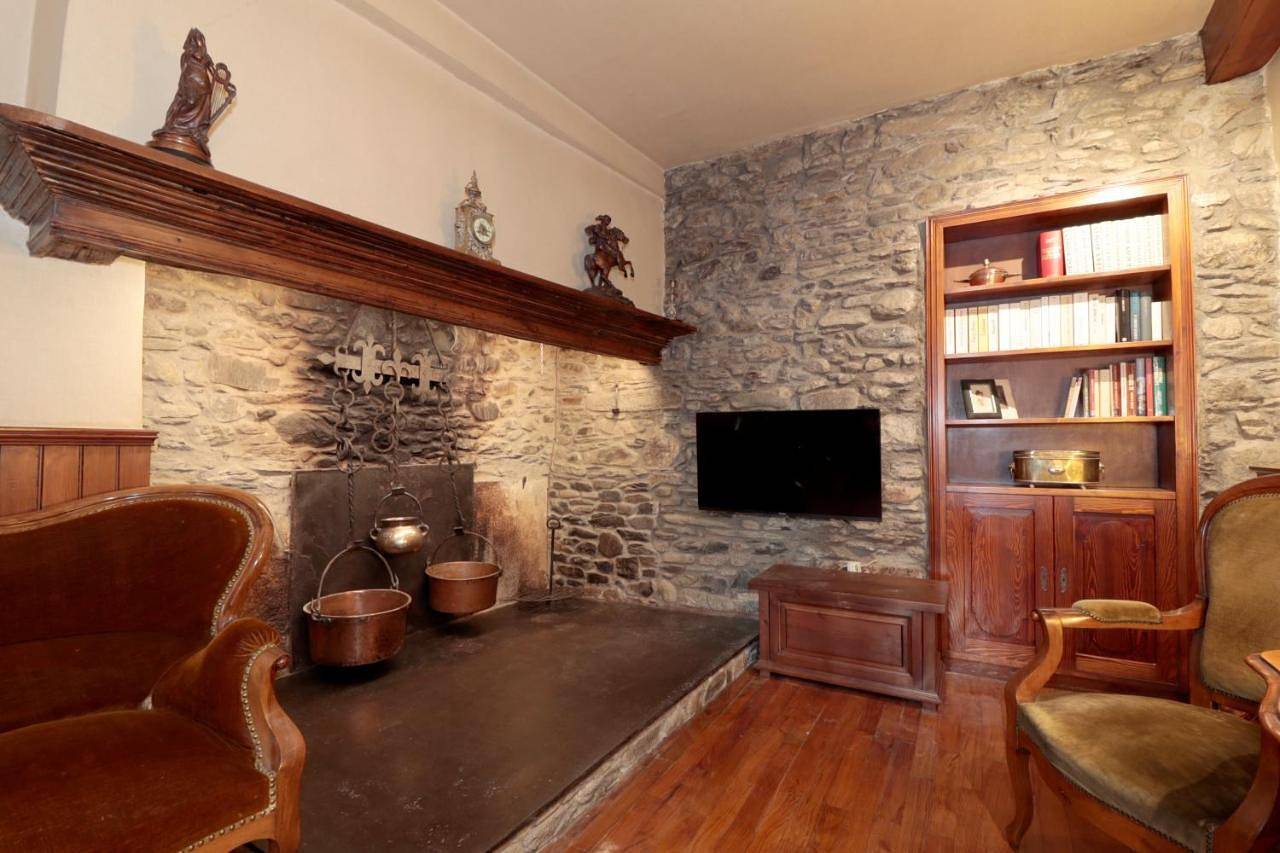 Casa Passeg dera Libertat 8 in Viella, viella e mijaran