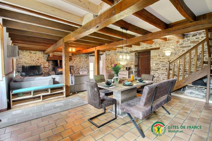 Gîte pour 6 personnes, avec Terrasse ainsi que Jardin et Vue à Béganne - 3