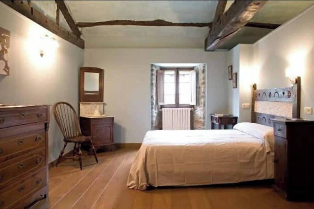 Berdeal House in Couzadoiro, Ortigueira