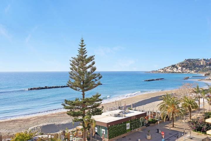 Ferienhaus für 6 Personen, mit Balkon in Imperia Provinz - 4