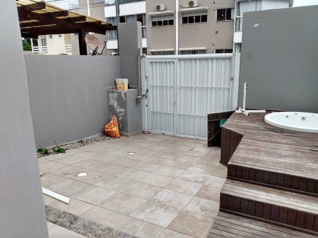 Volles haus ofuro / grill in Camboriú, Litoral Catarinense