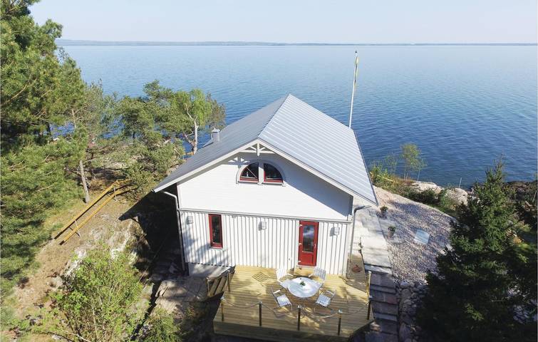 Ferienhaus für 6 Personen, mit Terrasse und Garten am Vänern - 2