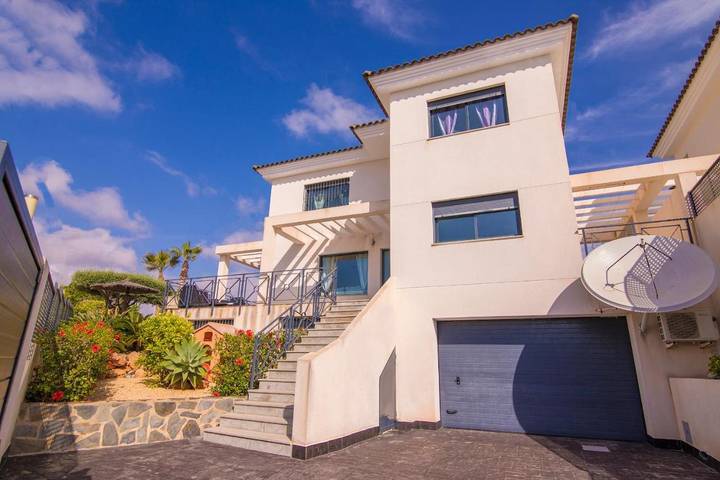 Villa pour 12 personnes, avec piscine ainsi que jardin et vue à El Campello - 3