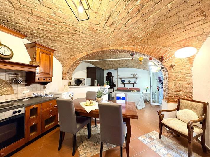 Ferienwohnung für 2 Personen, mit Garten, mit Haustier in Savona