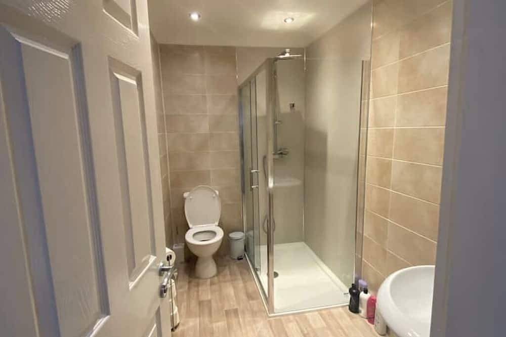 Entire apartment, Dunfermline Gf flat, 5 mins to Train St. & High St in Dunfermline, Fife region