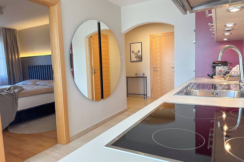 Ganze Wohnung, \"Sonntagskind\"-Premium Apartments Seekirchen, Terrasse & Privatgarten in Seekirchen am Wallersee, Bezirk Salzburg-Umgebung