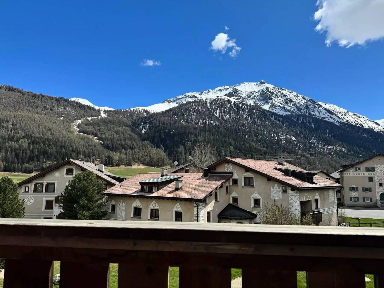 Ganze Wohnung, 2 Zimmer 2 Personen in Zuoz, Sankt Moritz