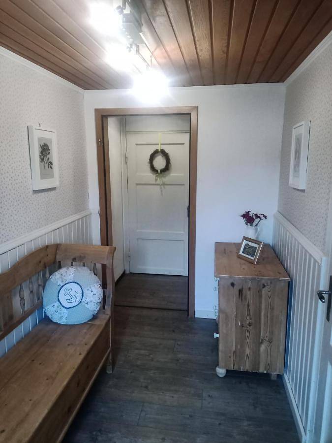 Ferienwohnung für 2 Personen, mit Garten und Ausblick in Ihlienworth