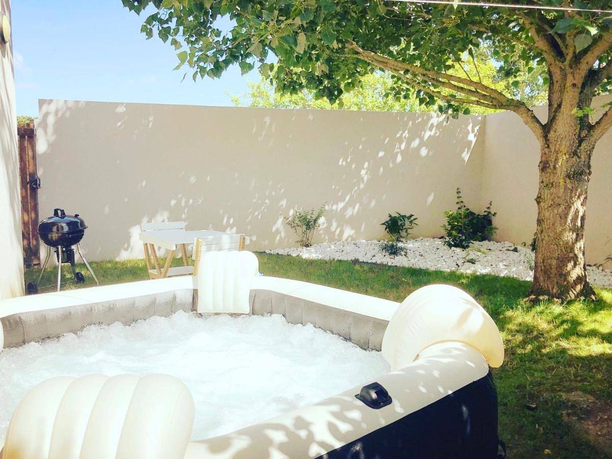 Estrella avec jardinet et Spa en option in Olonne-sur-Mer, Les Sables-d'Olonne