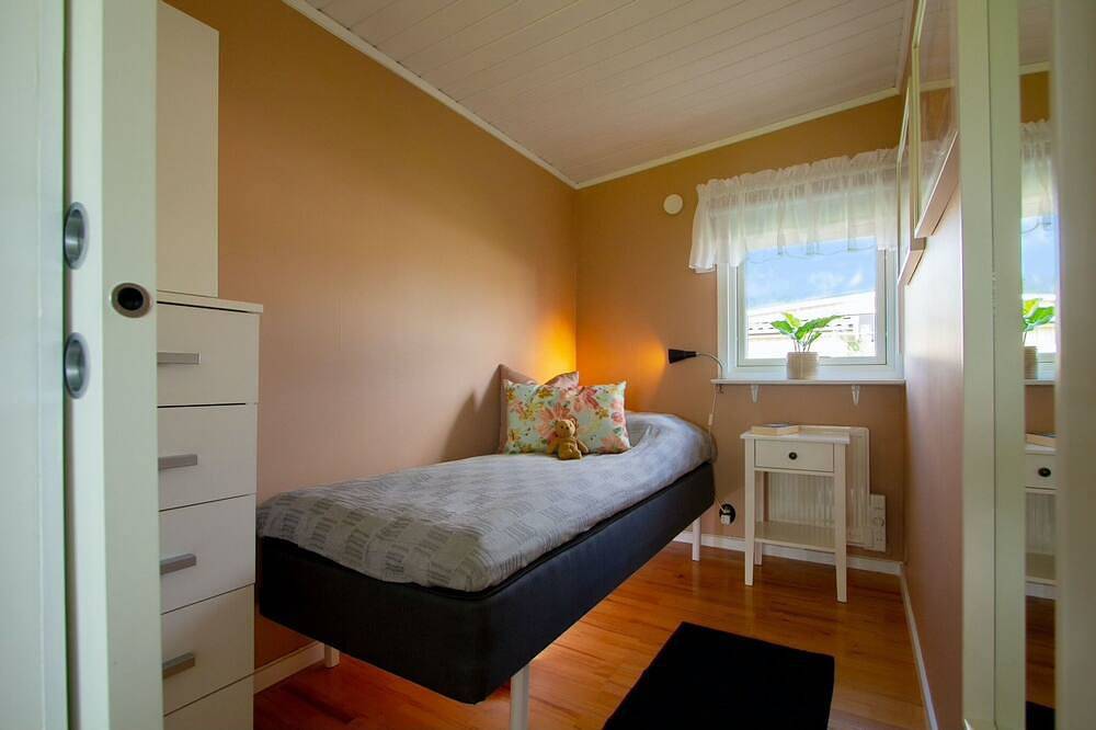 Cottage 300 m from Skrea beach. Sheets, towels and cleaning are always included. in Falkenbergs und Umgebung