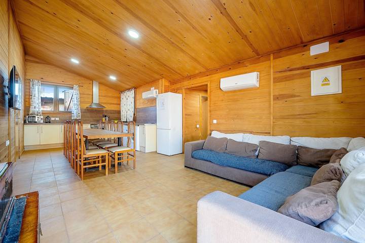 Casa de vacaciones "Faro" con piscina, jardín y Wi-Fi in Camarles, Delta del Ebro