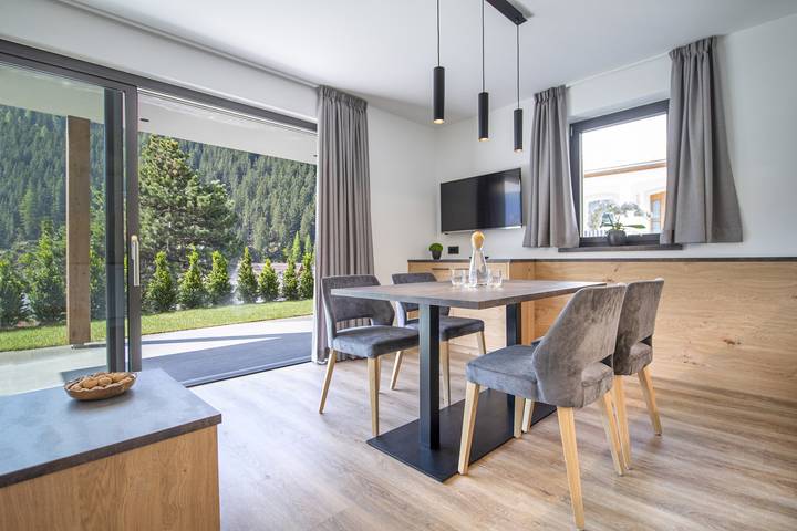 Baita per 4 persone, con Terrazza e Giardino a Selva di Val Gardena