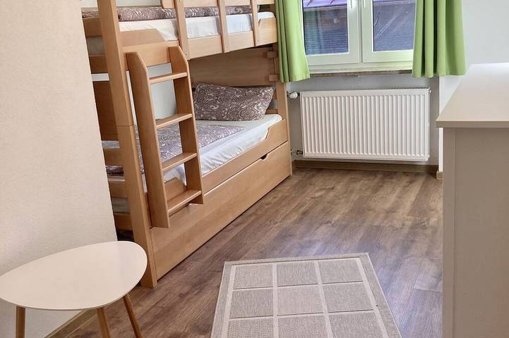 Hütte für 7 Personen, mit Whirlpool und Balkon in Immenstadt - 4