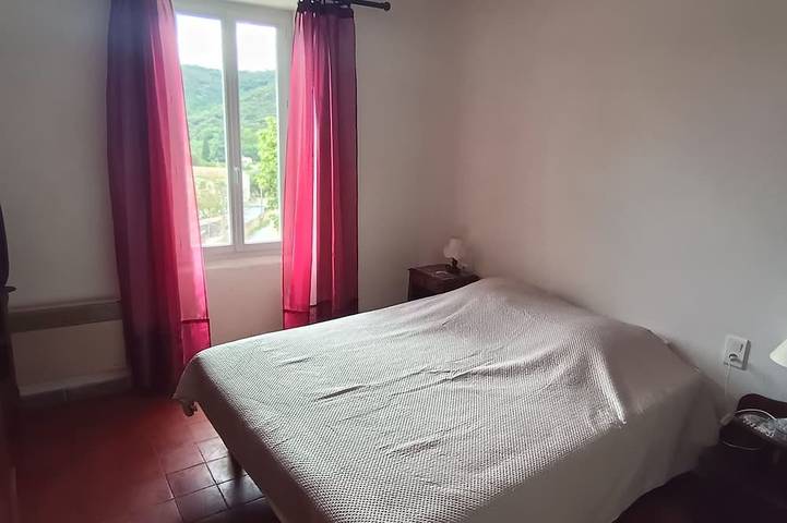 Location de vacances pour 9 personnes, avec balcon, animaux acceptés à La Tour-sur-Orb - 3