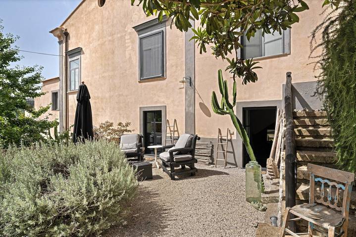 Agriturismo per 5 persone, con giardino, adatto a famiglie con bambini in