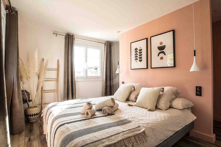 Gîte pour 7 personnes, avec jardin et terrasse dans Office de Tourisme Sainte Maxime - 2