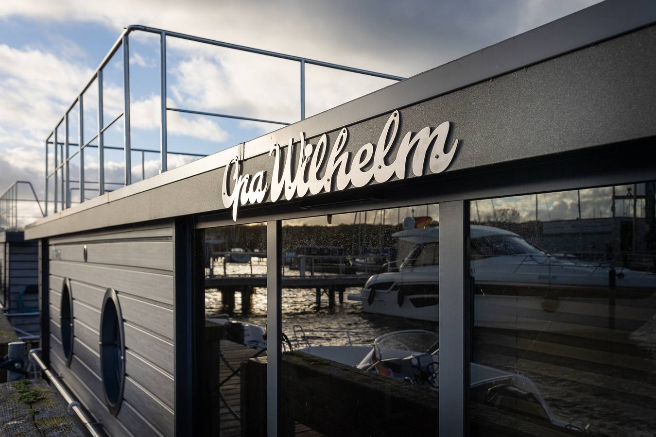 Hausboot für 4 Personen in Heiligenhafen, Schleswig-Holstein