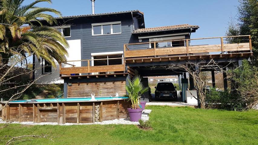 Location de vacances pour 8 personnes, avec piscine ainsi que vue et terrasse, animaux acceptés à Tarnos - 2